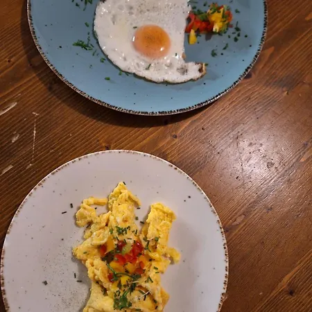 Fruehstueckspension Danklmaier Bed & Breakfast 3*